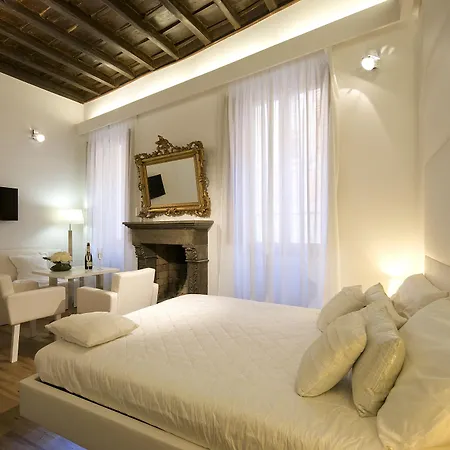 Gigli D'Oro Suite-2